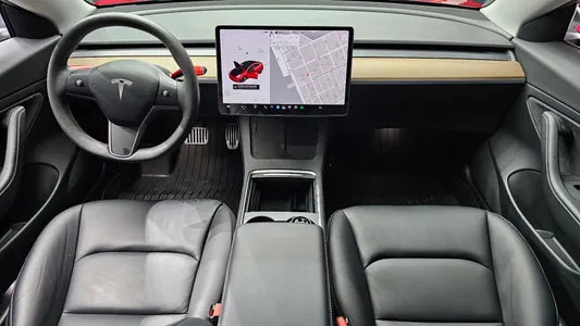 Tesla 3 AWD 2021 7