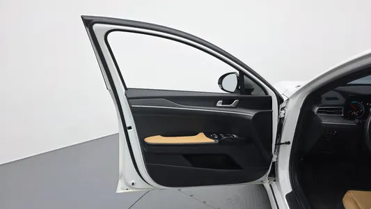 Kia K5 3 2022 24