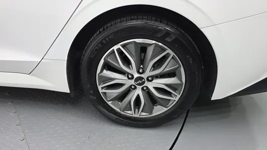 Kia K5 3 2022 21