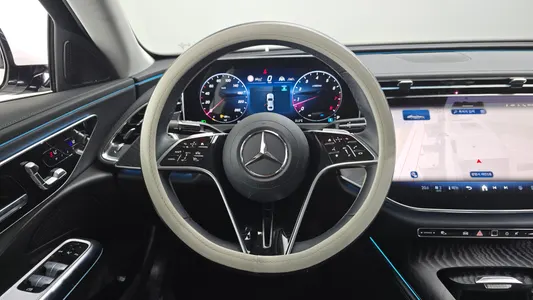 Mercedes-Benz E-Class W214 E200 2025 12