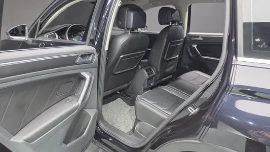 Volkswagen 2 2.0 TDI 2019 12