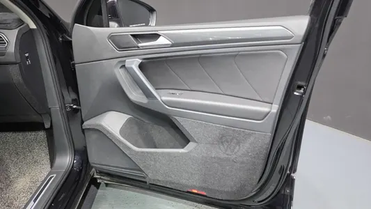 Volkswagen 2 2.0 TDI 2019 24