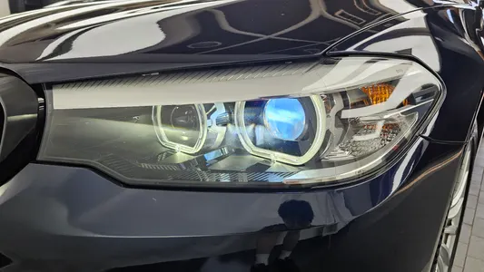 BMW 5 Series (G30) 520i 2019 22