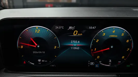 Mercedes-Benz GLB-Class X247 GLB220 2021 7