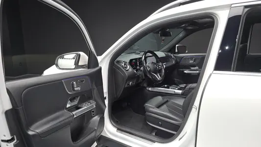 Mercedes-Benz GLB-Class X247 GLB220 2021 9