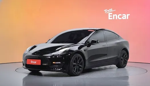 Tesla 3 AWD 2022