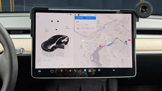 Tesla 3 AWD 2022 14