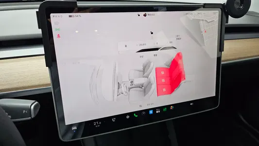 Tesla 3 AWD 2022 18