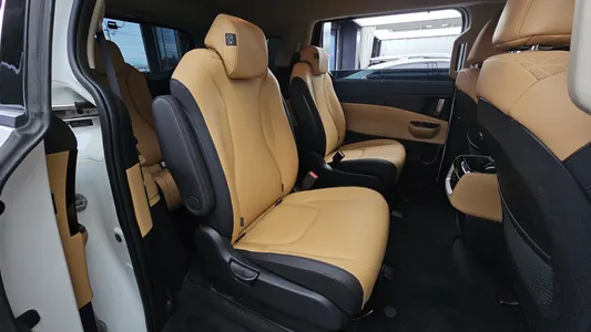 Kia Carnival 9 2023 12