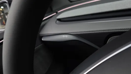 Tesla Y L AWD 2026 14