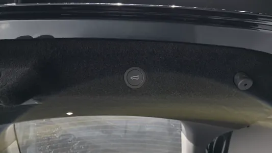 Tesla Y L AWD 2026 19