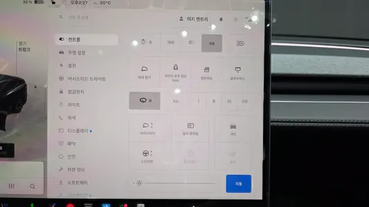 Tesla Y L AWD 2026 36