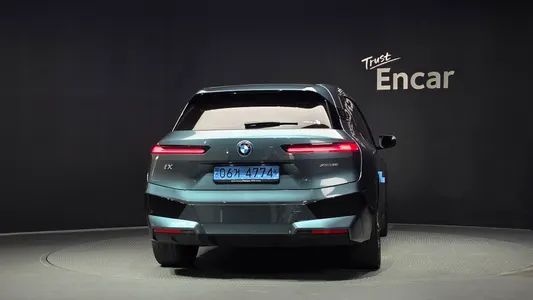 BMW iX xDrive50 2023 4