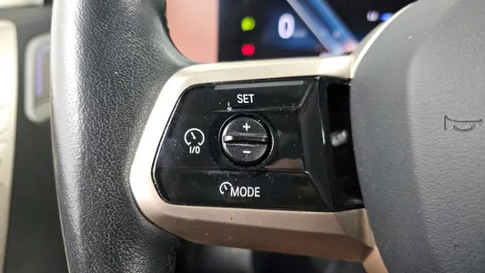 BMW iX xDrive50 2023 35