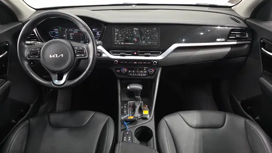 Kia 니로 1.6 HEV 2021 7