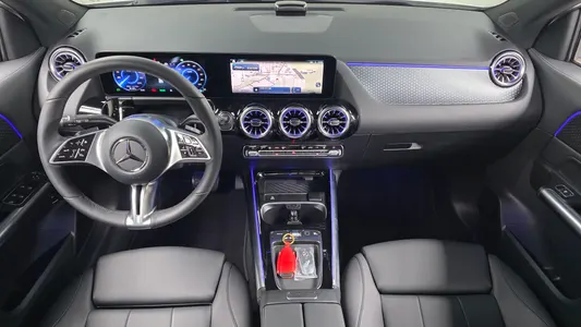 Mercedes-Benz EQA H243 EQA250 2025 6