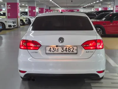 Volkswagen 제타 2.0 TDI 2011 5