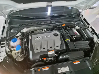 Volkswagen 제타 2.0 TDI 2011 7