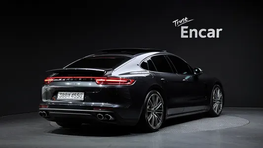 Porsche (971) 3.0 AWD 2020
