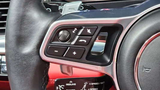 Porsche (971) 3.0 AWD 2020 16