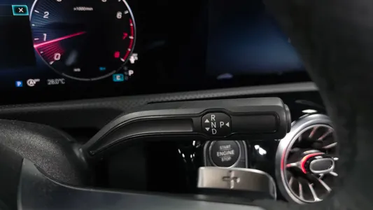 Mercedes-Benz CLA-Class C118 CLA250 4MATIC 2025 8