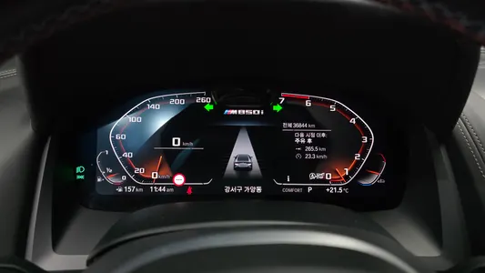 BMW 8 Series (G15) M850i xDrive 2022 8