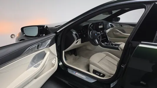 BMW 8 Series (G15) M850i xDrive 2022 10