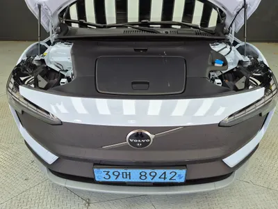 Volvo EX30 2025 7