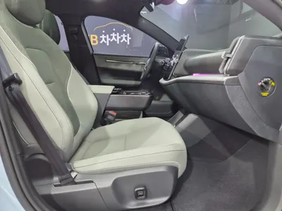 Volvo EX30 2025 15