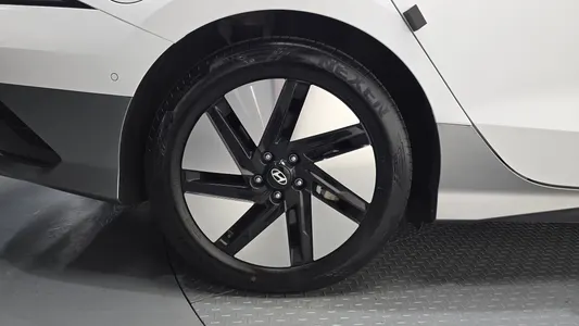 Hyundai Ioniq 6 AWD 2024 5