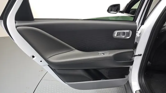 Hyundai Ioniq 6 AWD 2024 25