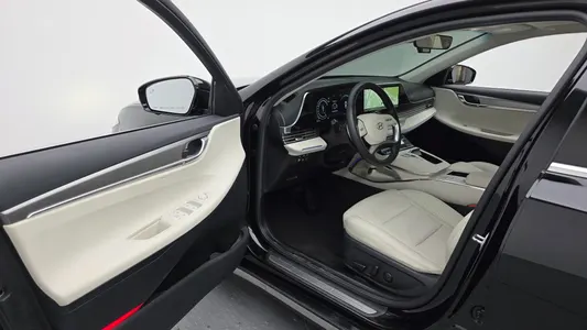 Hyundai IG 2022 10