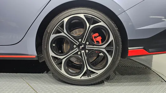Hyundai (CN7) 2.0 N 2024 21