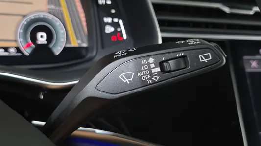 Audi Q8 (4M) 45 TDI 2023 18