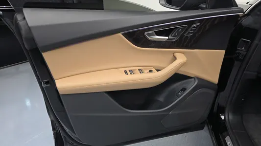 Audi Q8 (4M) 45 TDI 2023 24