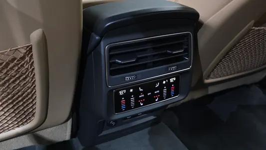 Audi Q8 (4M) 45 TDI 2023 27
