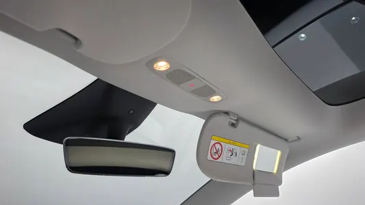 Tesla Y RWD 2024 28
