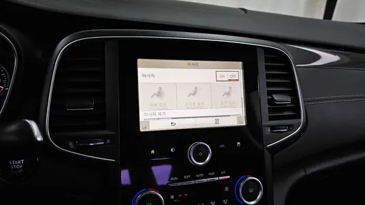 Renault Korea SM6 1.5 dCi LE 2016 16