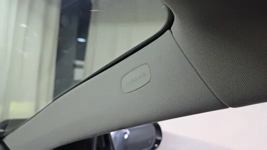 Mercedes-Benz E-Class W213 E220d 2017 30