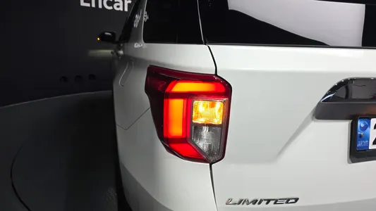 Ford 6 2.3 4WD 2022 24