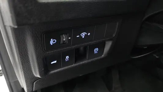Hyundai (DN8) 2.0 LPG() 2019 20