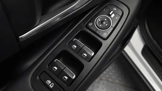 Hyundai (DN8) 2.0 LPG() 2019 28