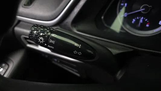 Hyundai (DN8) 2.0 LPG() 2019 29