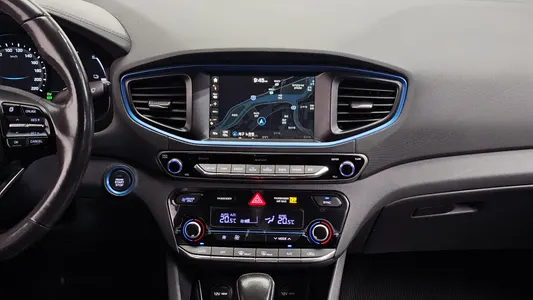 Hyundai 아이오닉 하이브리드 Q 2016 15