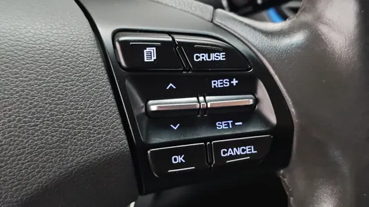 Hyundai 아이오닉 하이브리드 Q 2016 17