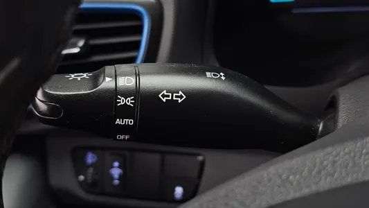 Hyundai 아이오닉 하이브리드 Q 2016 29
