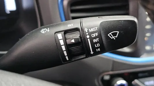 Hyundai 아이오닉 하이브리드 Q 2016 30