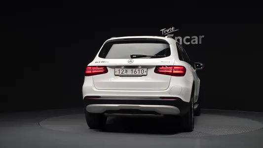 Mercedes-Benz GLC-Class X253 GLC350e 4MATIC 2018 4