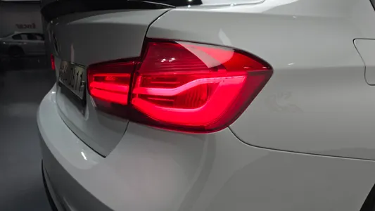 BMW 3 Series (F30) 320d M 2015 23