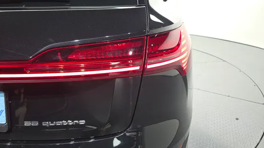 Audi e- 55 2021 23